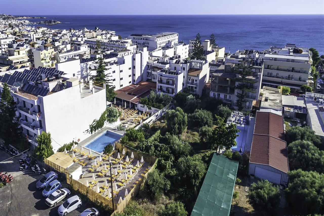 Sergios Hotel Hersonissos  Bagian luar foto